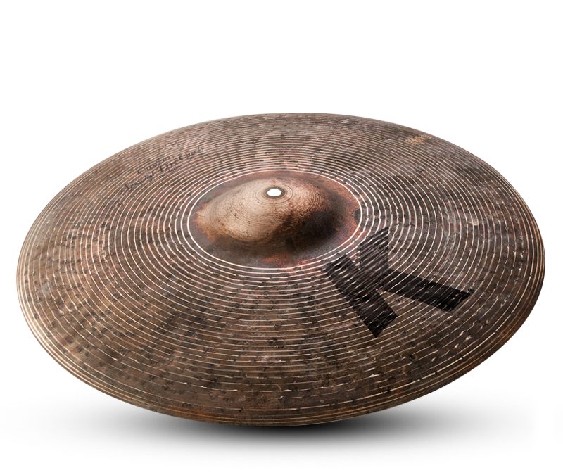 Radek Owczarz tests a 18″ Zildjian K Custom Special Dry Crash