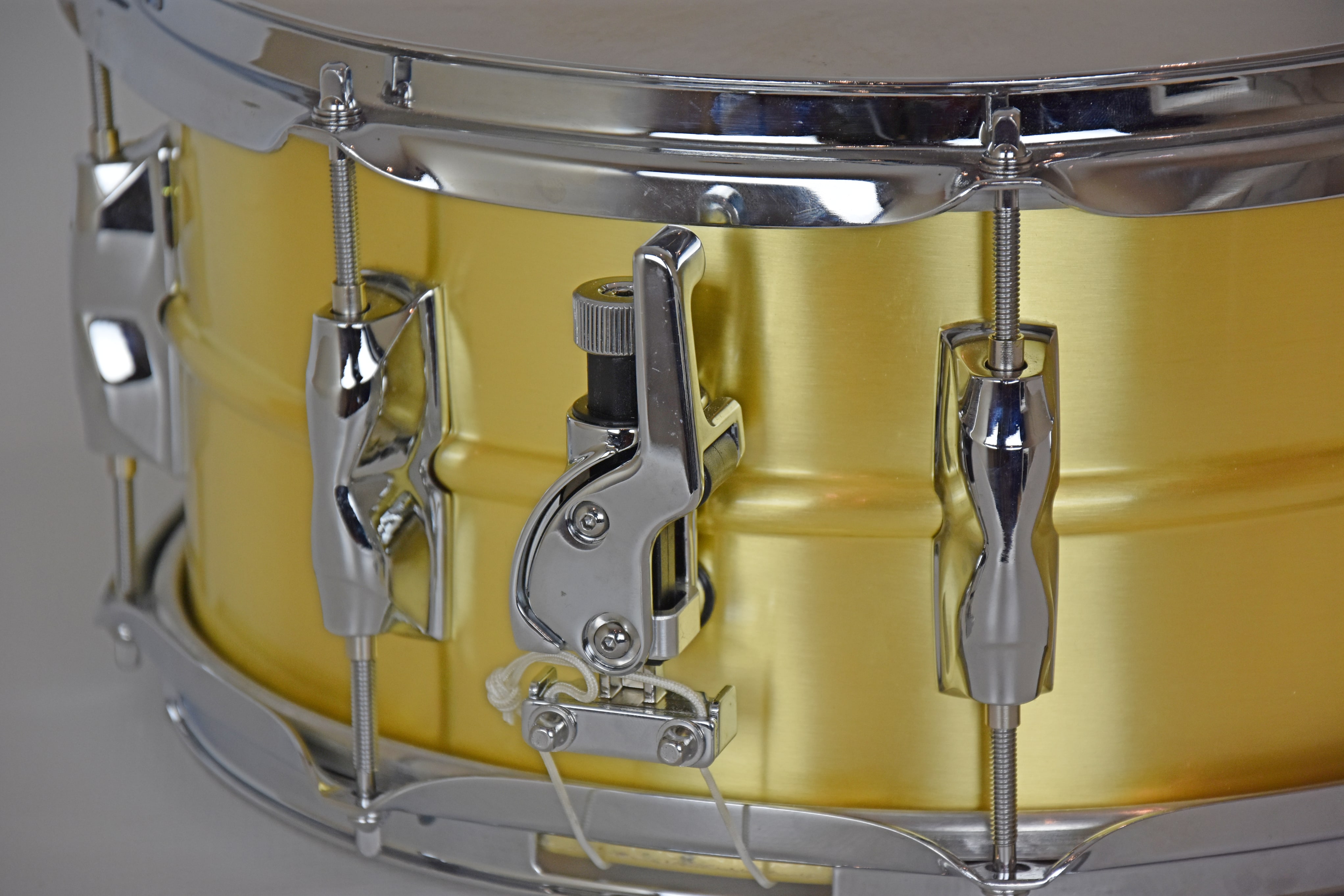 Yamaha Recording Custom Brass Snare en.beatit.tv